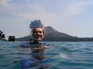 krakatau dive tour